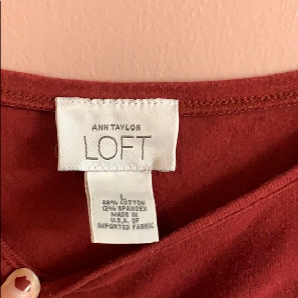 Red tee - Picture 3 of 3